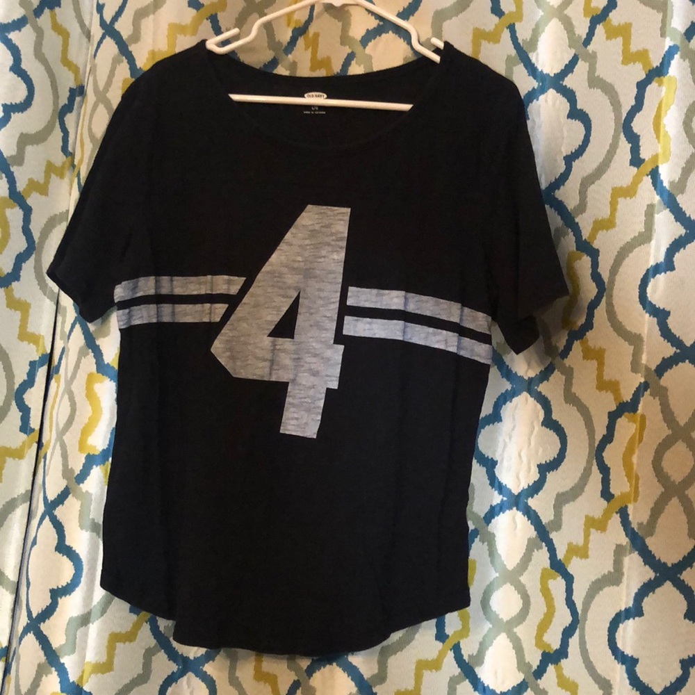 Old navy shirt